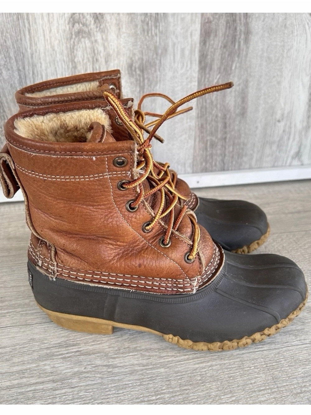 L.L. BEAN Bean Boots 8" Shearling-lined Insulated women's 6 Nature Outdoors